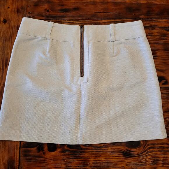 Off-White Mini Skirt with Zipper Sz 6 - Picture 4 of 4